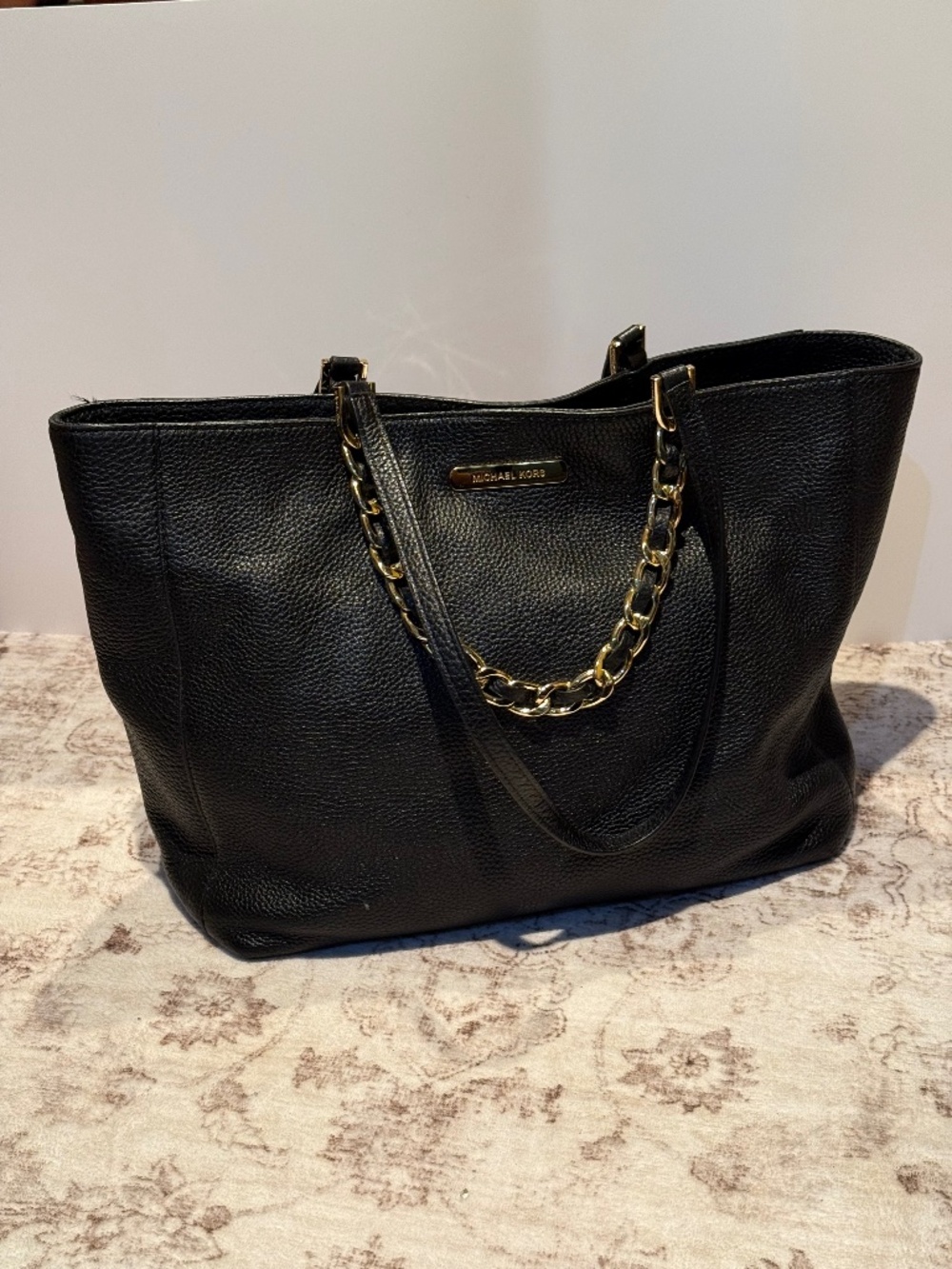 Michael Kors Harper - Black Pebbled Leather Large Tote Braided Chain Handle